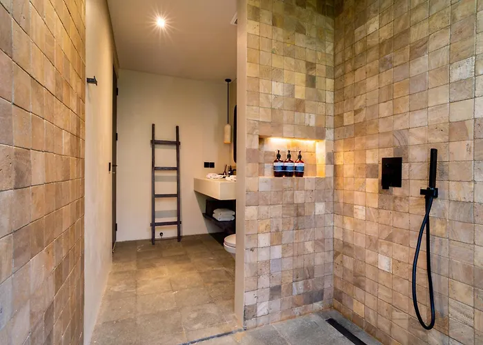 Villa Ibumah Bingin Uluwatu (Bali)